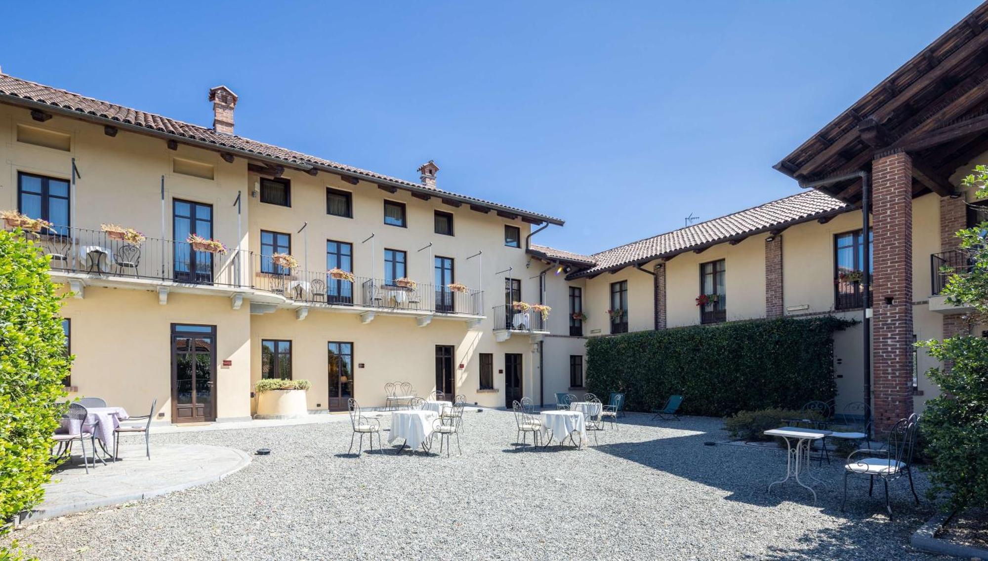 Best Western Plus Hotel Le Rondini San Francesco al Campo ภายนอก รูปภาพ