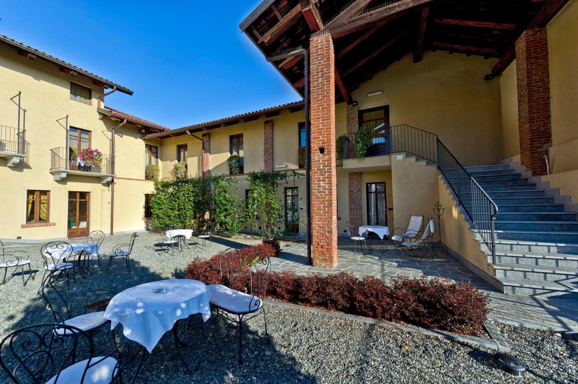Best Western Plus Hotel Le Rondini San Francesco al Campo ภายนอก รูปภาพ